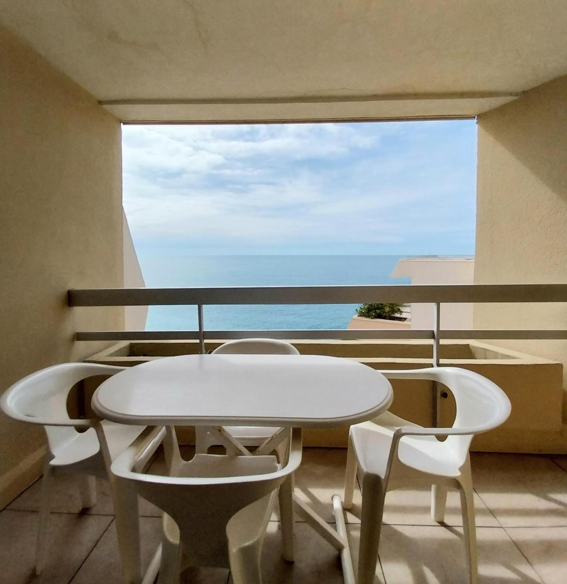Front De Mer 2 Chambres Parking Quartier Corniche 塞特港 外观 照片